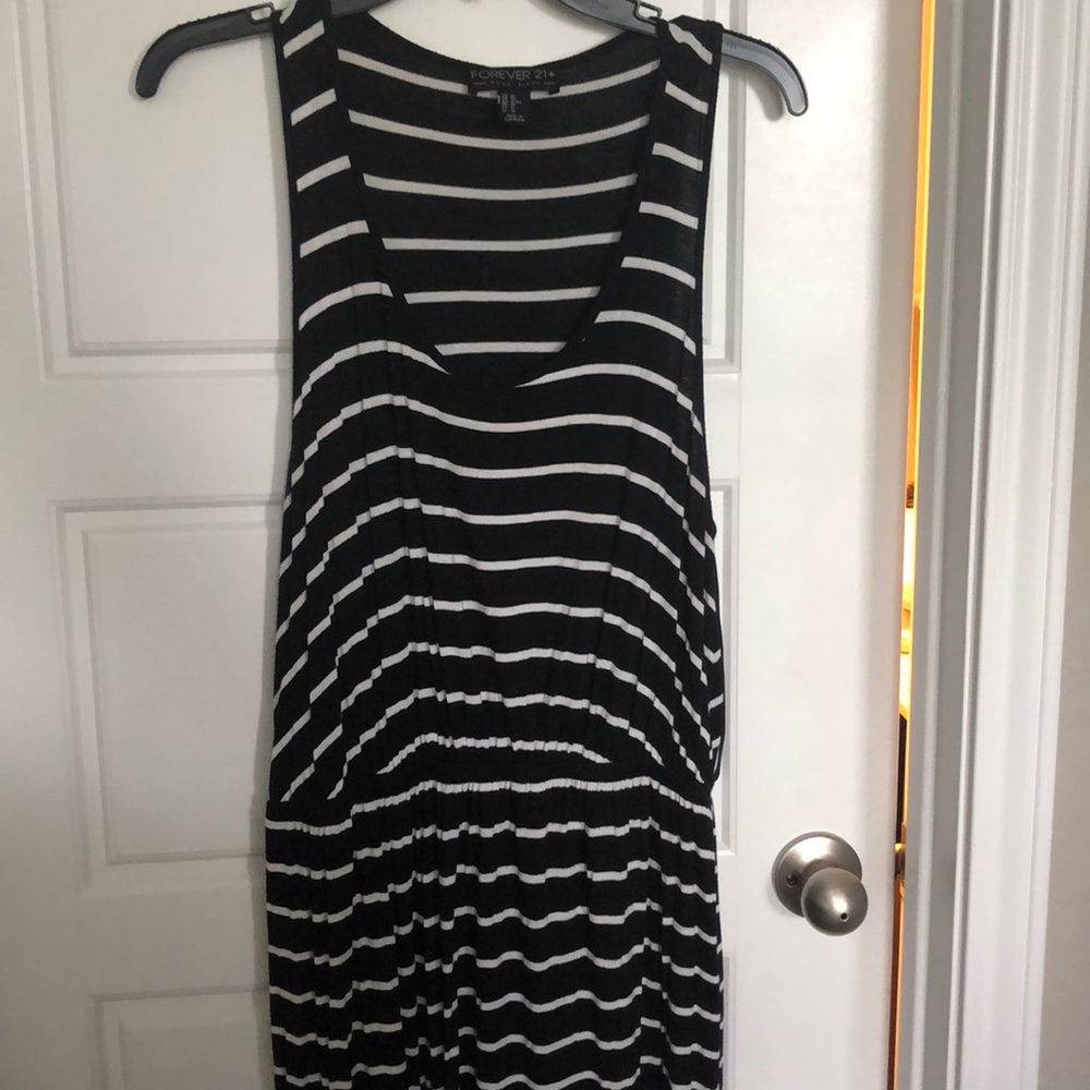 Forever 21 maxi dress